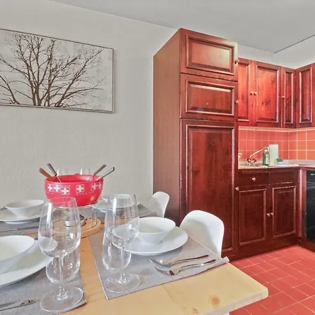 Joli Au Centre Διαμέρισμα Κρανς Μοντάνα