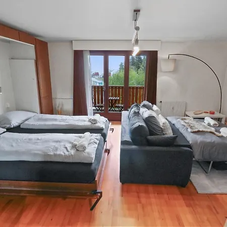Lägenhet Joli Au Centre Crans-Montana